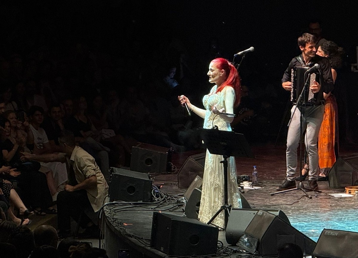 Bursa Büyükşehir Belediyesi adına Bursa Kültür Sanat ve Turizm Vakfı (BKSTV) tarafından düzenlenen...