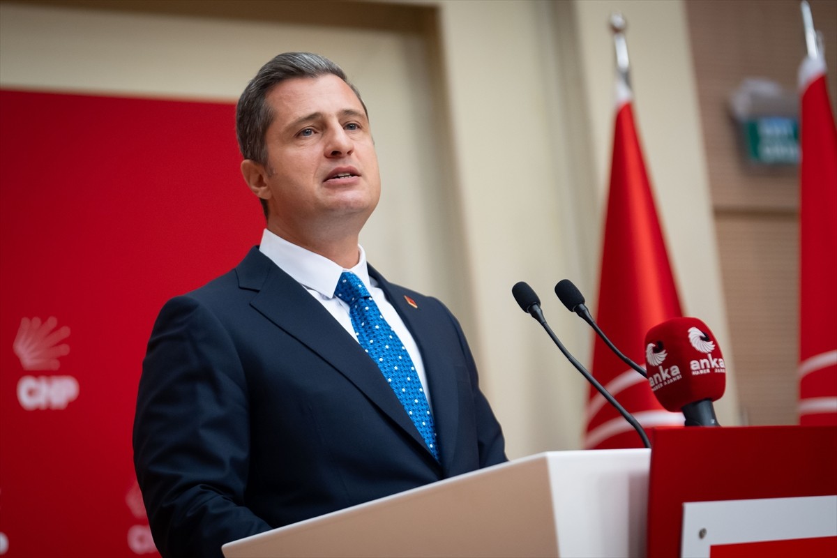 CHP Genel Başkan Yardımcısı ve Parti Sözcüsü Deniz Yücel, CHP Genel Merkezi'nde basın toplantısı...