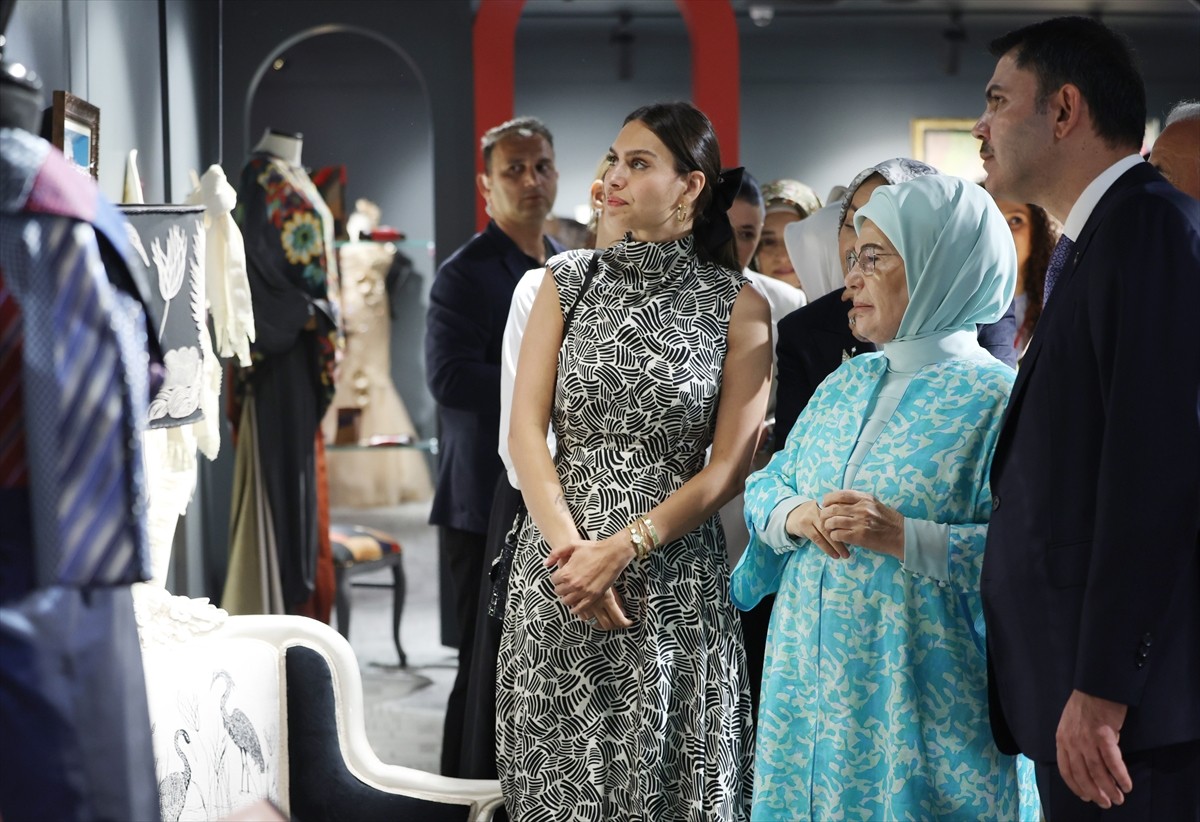 Cumhurbaşkanı Recep Tayyip Erdoğan'ın eşi Emine Erdoğan, Ümraniye Belediyesi tarafından çevre...