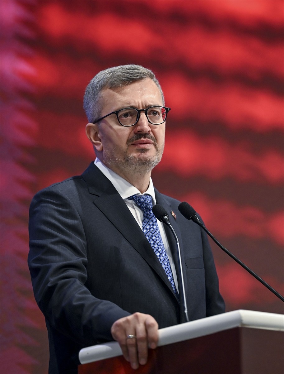 Cumhurbaşkanlığı İletişim Başkanı Burhanettin Duran, Cumhurbaşkanlığı İletişim Başkanlığı'nda...