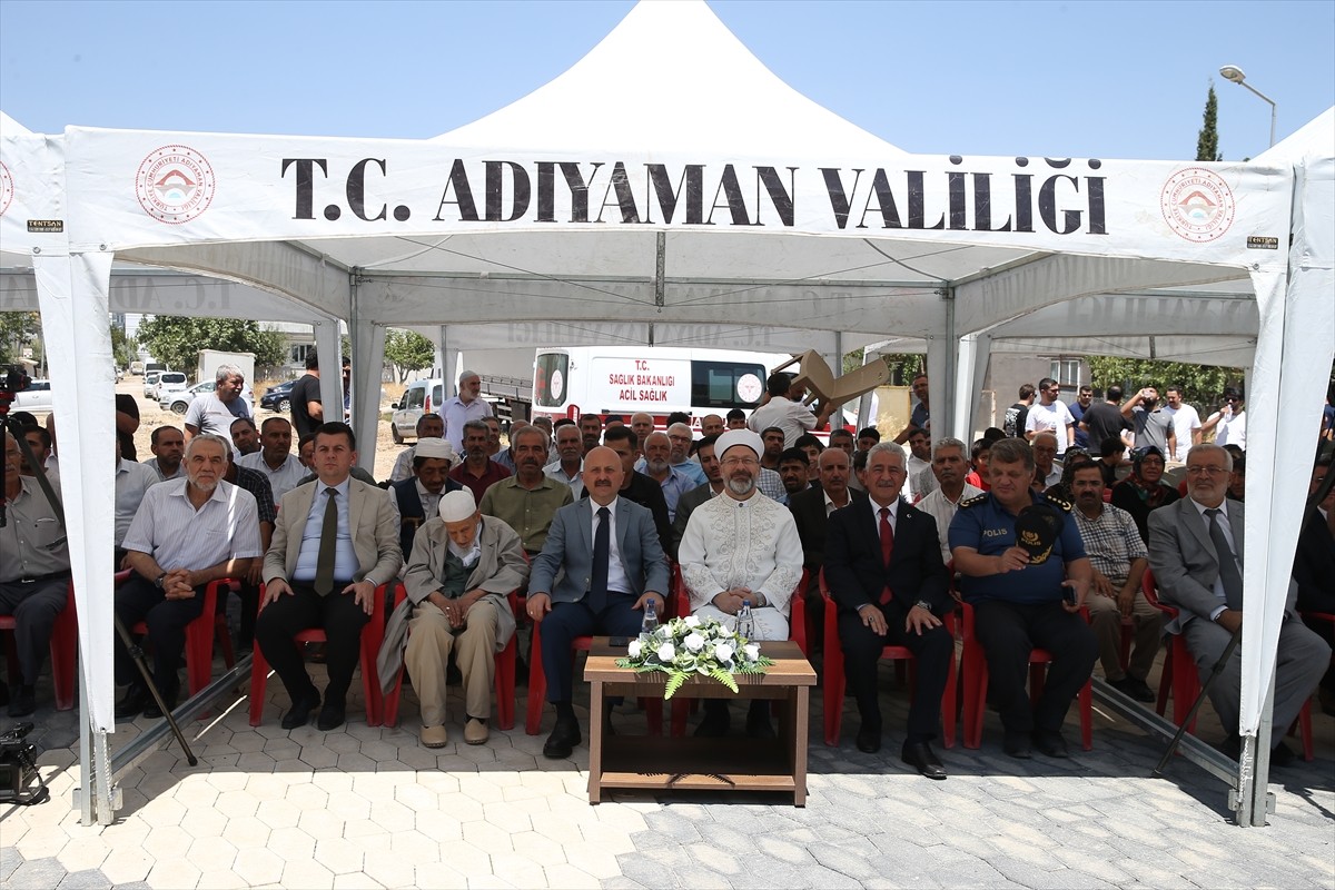 Diyanet İşleri Başkanı Ali Erbaş, temaslarda bulunmak üzere geldiği Adıyaman'da, Varlık...