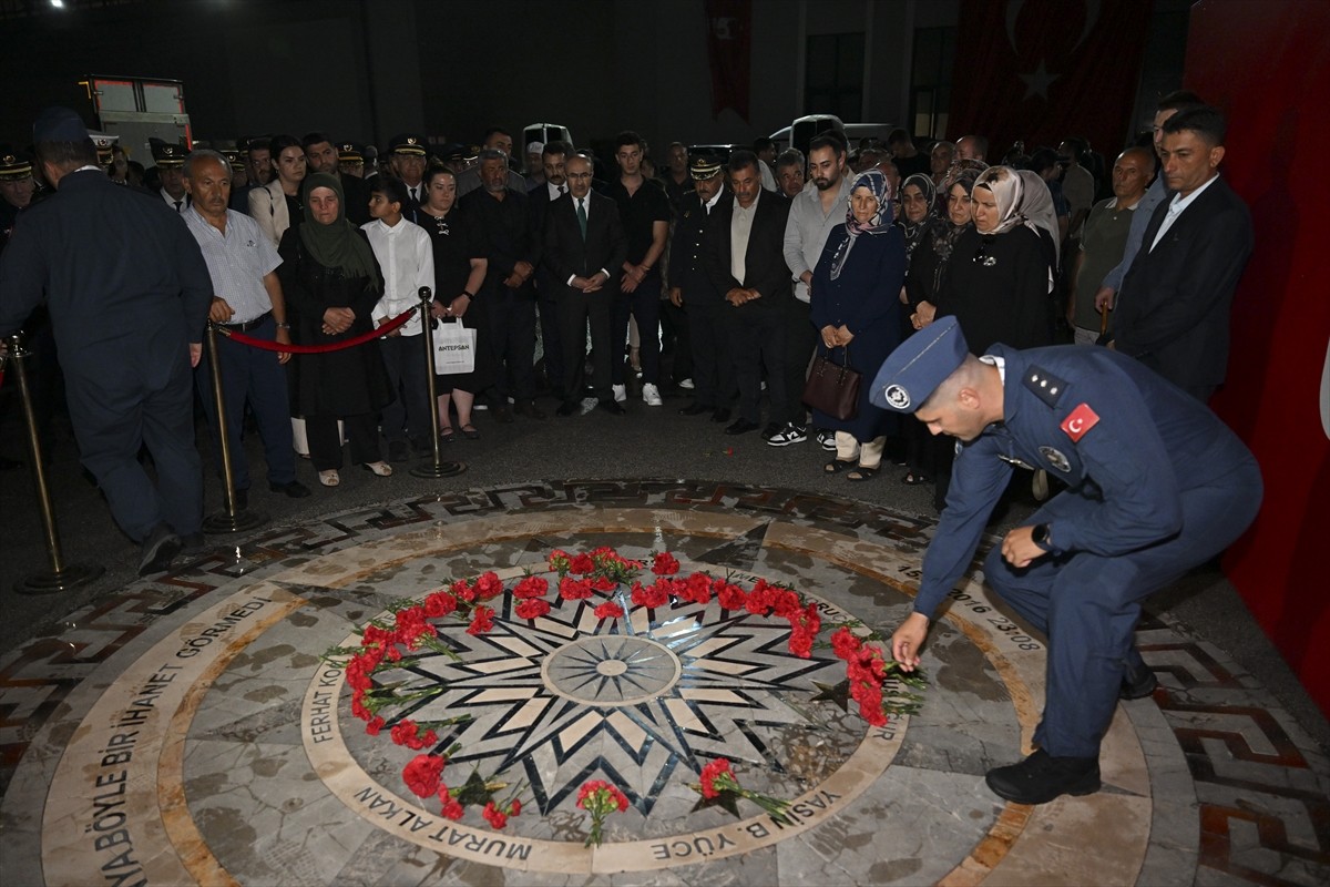 FETÖ'nün darbe girişimi esnasında hedef aldığı noktalardan Gölbaşı Özel Harekat Başkanlığı...