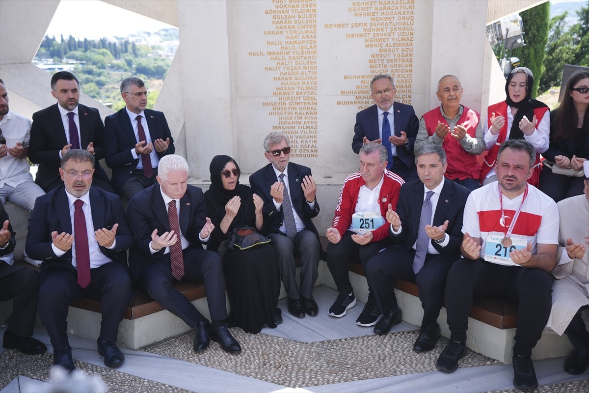 Fetullahçı Terör Örgütü'nün (FETÖ) 15 Temmuz 2016'daki darbe girişiminde şehit olanlar için...