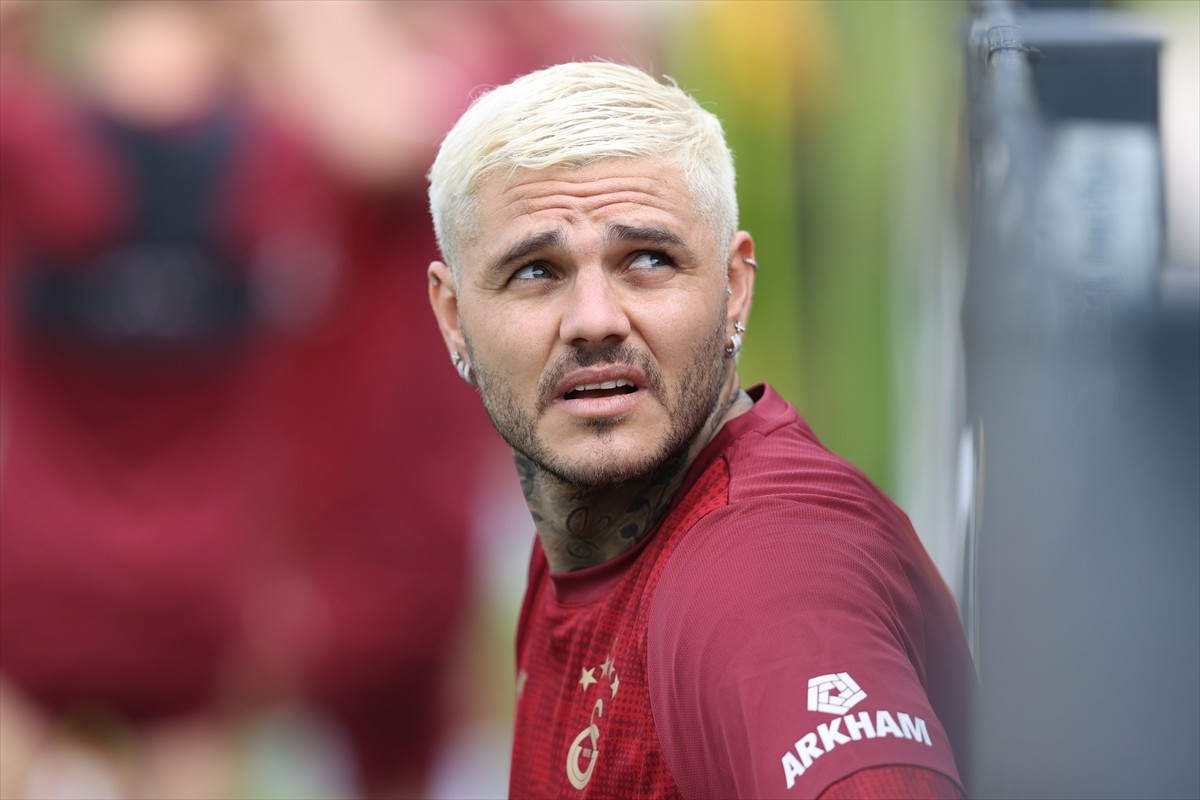 Galatasaray Futbol Takımı, 2025-2026 sezonu hazırlıklarına Avusturya'nın Windischgarsten...