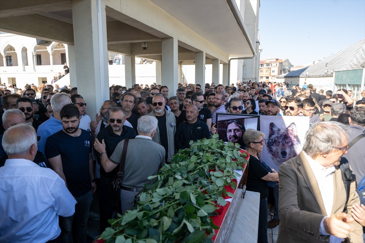 Gazi Üniversitesi Tıp Fakültesi'nde akciğer kanseri tanısıyla tedavisi sürerken önceki gün 69...