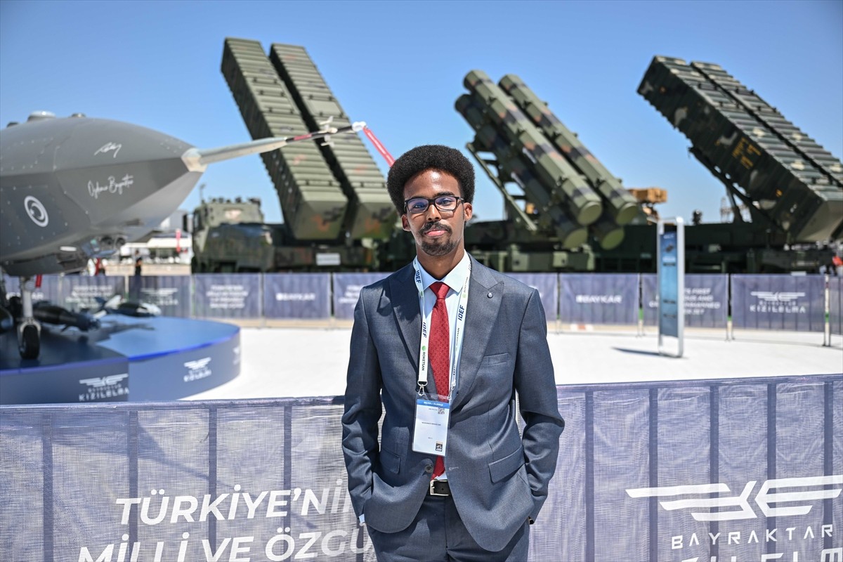 IDEF 2025, Anadolu Ajansının (AA) "Global İletişim Ortağı" olduğu, Milli Savunma Bakanlığı ev...