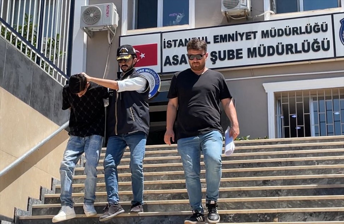  İstanbul'da, telefonda kendilerini polis veya savcı gibi tanıtarak dolandırıcılık yaptığı...