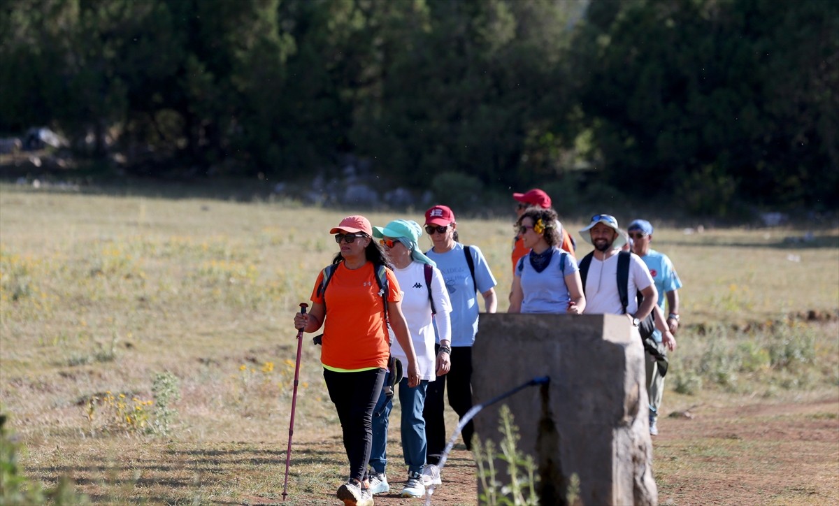 Kayseri'nin Tomarza ilçesinde, Toros Dağları'nın eteklerinde bulunan Berçin Yaylası doğaseverlerin...