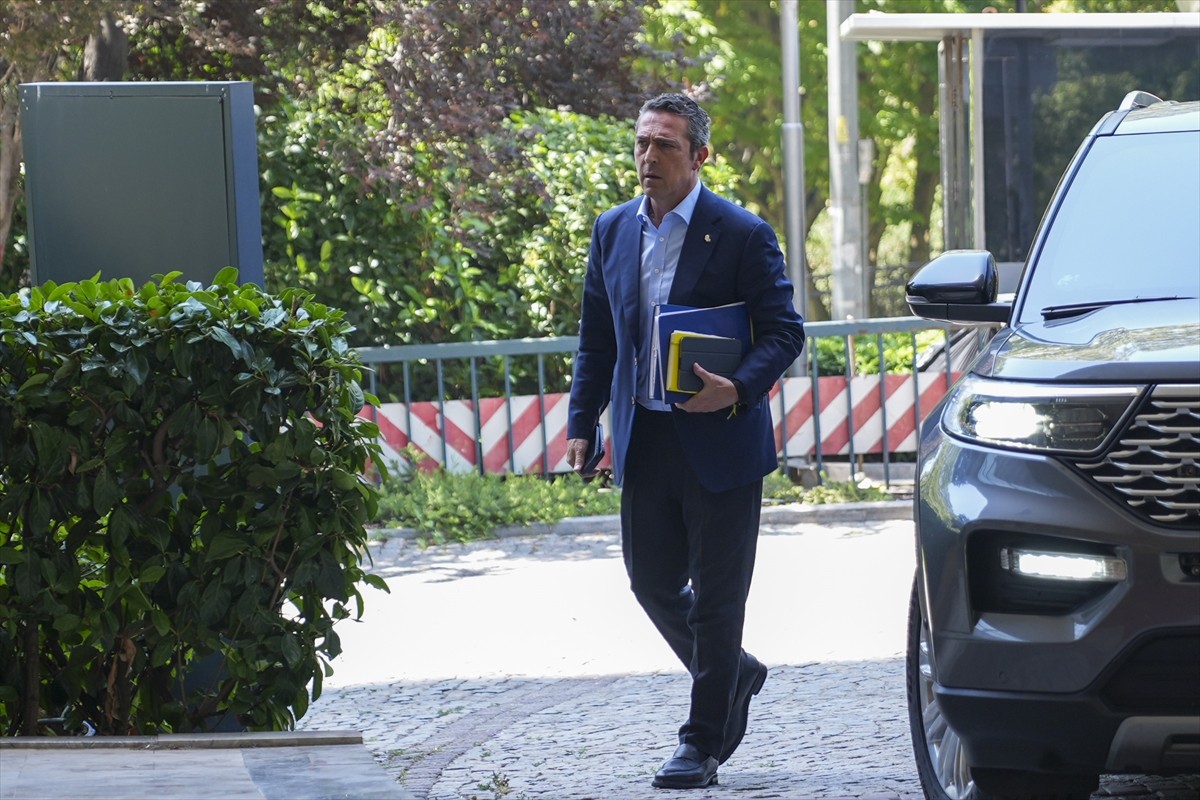 Kulüpler Birliği Vakfının bugün yapılan genel kurulunda Trabzonspor Kulübü Başkanı Ertuğrul Doğan...