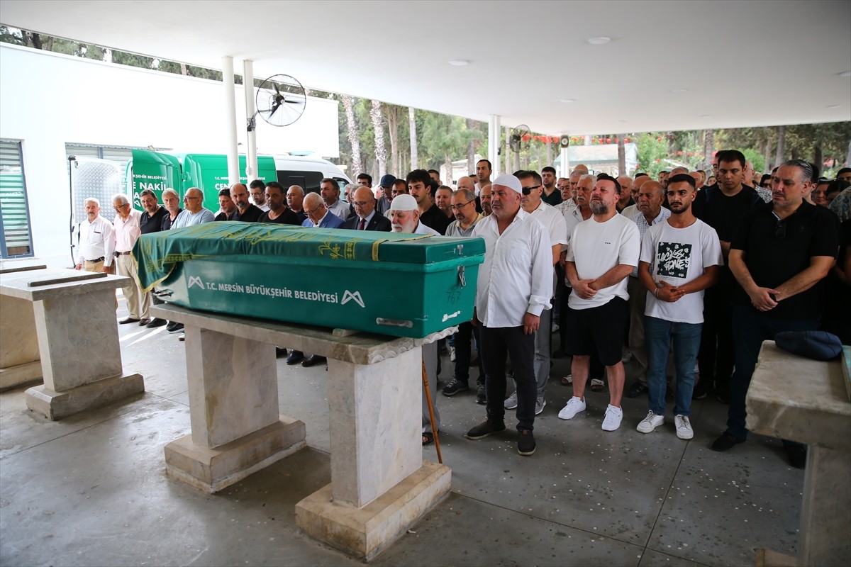 Muğla'da geçirdiği kalp krizi sonucu 62 yaşında hayatını kaybeden Sabah Gazetesi Ankara Haber...