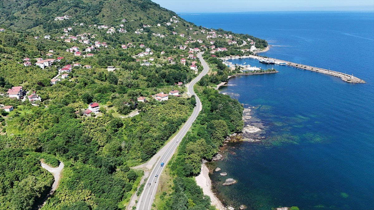 Ordu'da Hoynat ve Timsah adaları ile Yason Burnu'nun yer aldığı 43 kilometrelik güzergahı kullanan...