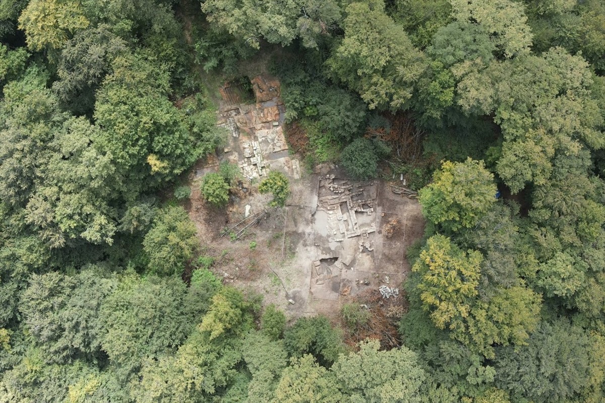 Ordu'nun Fatsa ilçesindeki Cıngırt Kalesi'nde arkeoloji kazılara yeniden başlanacak.