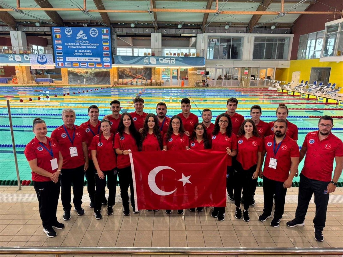 Paletli Yüzme Büyükler Milli Takımı, Polonya'da düzenlenen 2025 CMAS Havuz Avrupa Şampiyonası'nda...