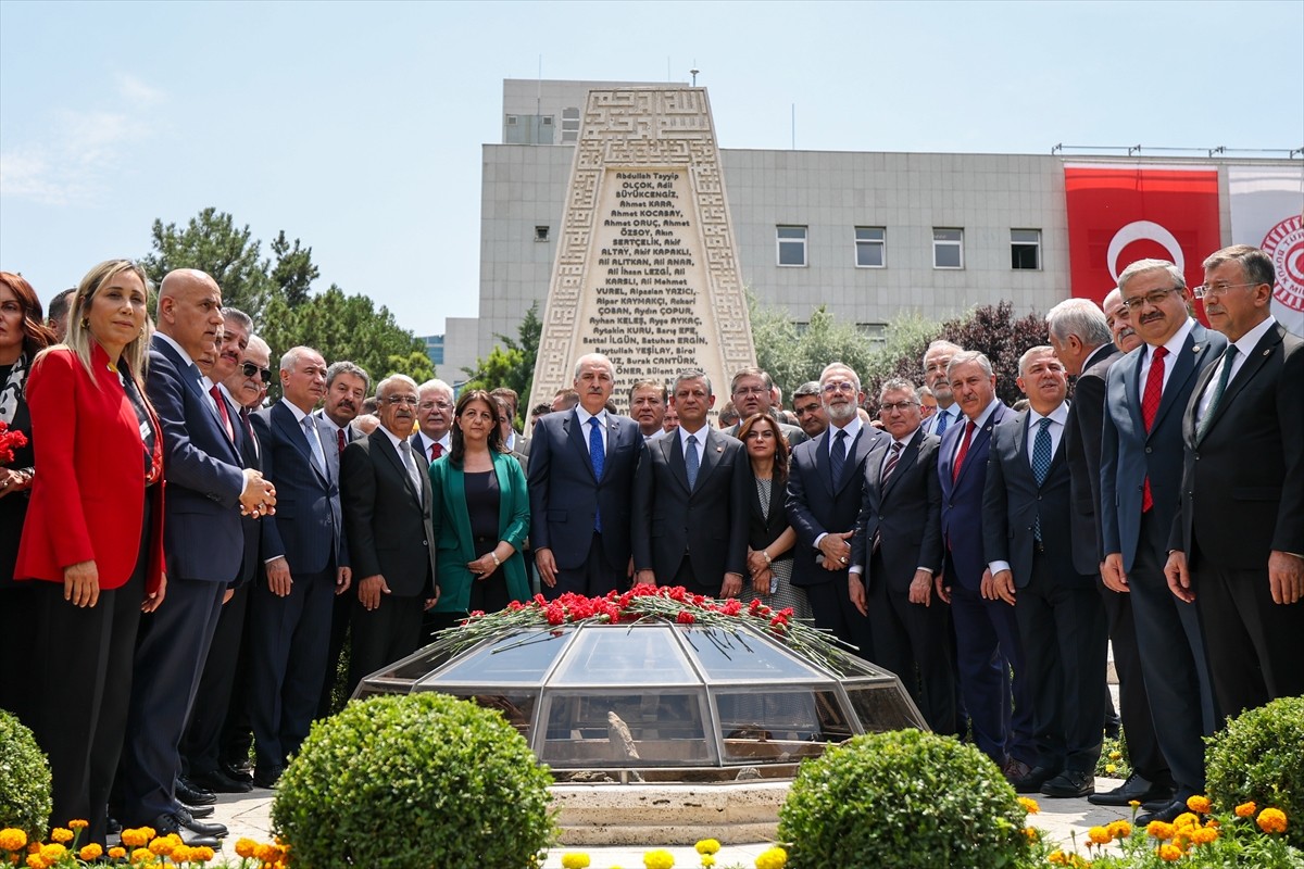 TBMM Başkanı Numan Kurtulmuş, Fetullahçı Terör Örgütü'nün (FETÖ) 15 Temmuz darbe girişiminde...
