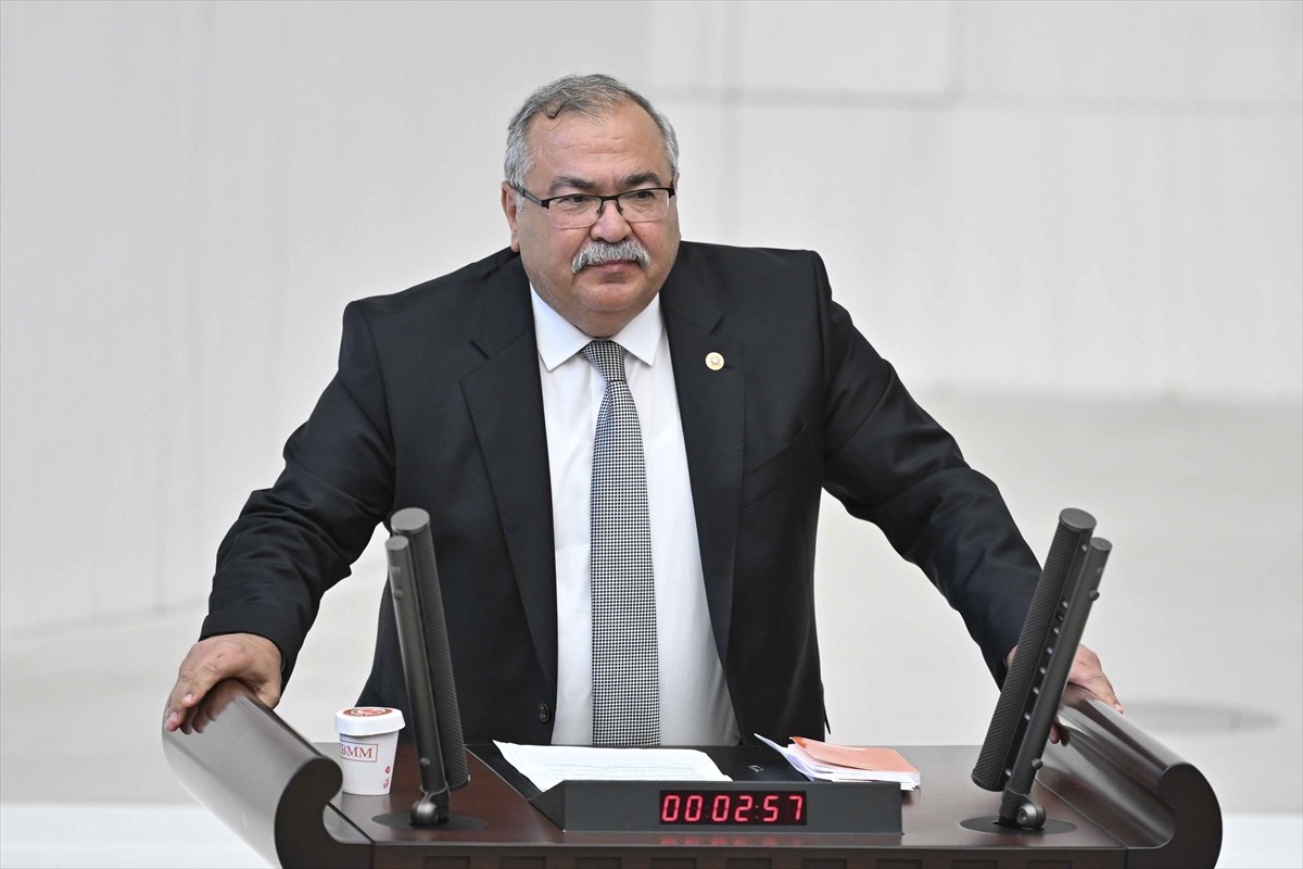 TBMM Genel Kurulu, Başkanvekili Bekir Bozdağ başkanlığında toplandı. İYİ Parti Afyonkarahisar...