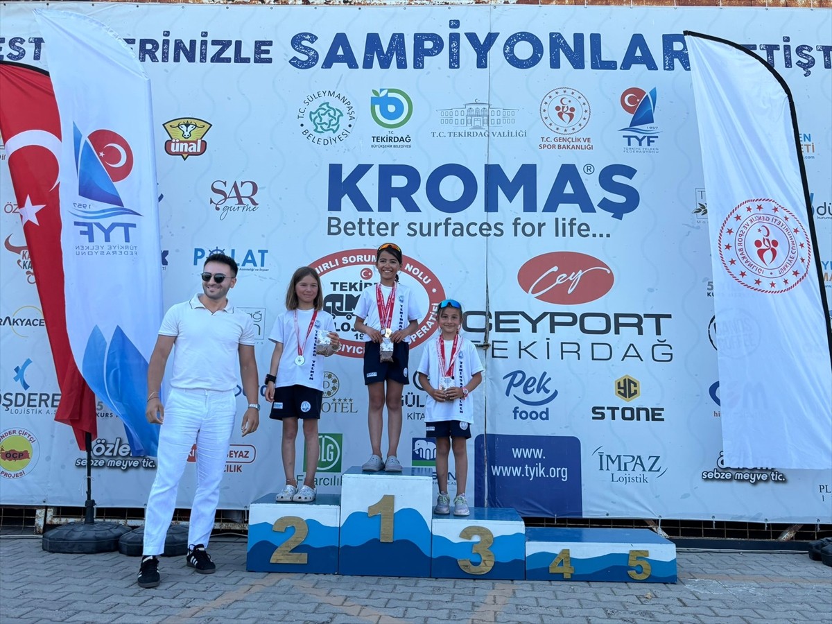 Tekirdağ'da 15 Temmuz Demokrasi ve Milli Birlik Günü etkinlikleri kapsamında düzenlenen "Demokrasi...