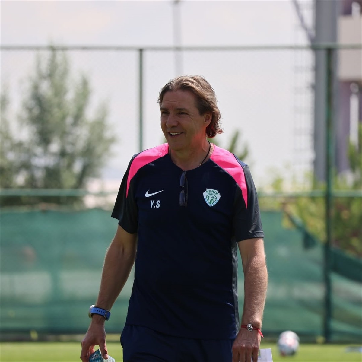 Trendyol 1. Lig'in yeni ekibi Serikspor, teknik direktörlük görevine deneyimli Rus çalıştırıcı...