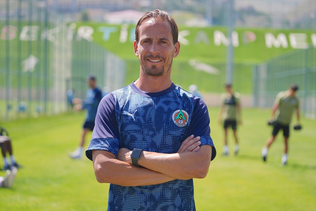 Trendyol Süper Lig ekiplerinden Corendon Alanyaspor, yeni sezon hazırlıklarının ikinci etabını...