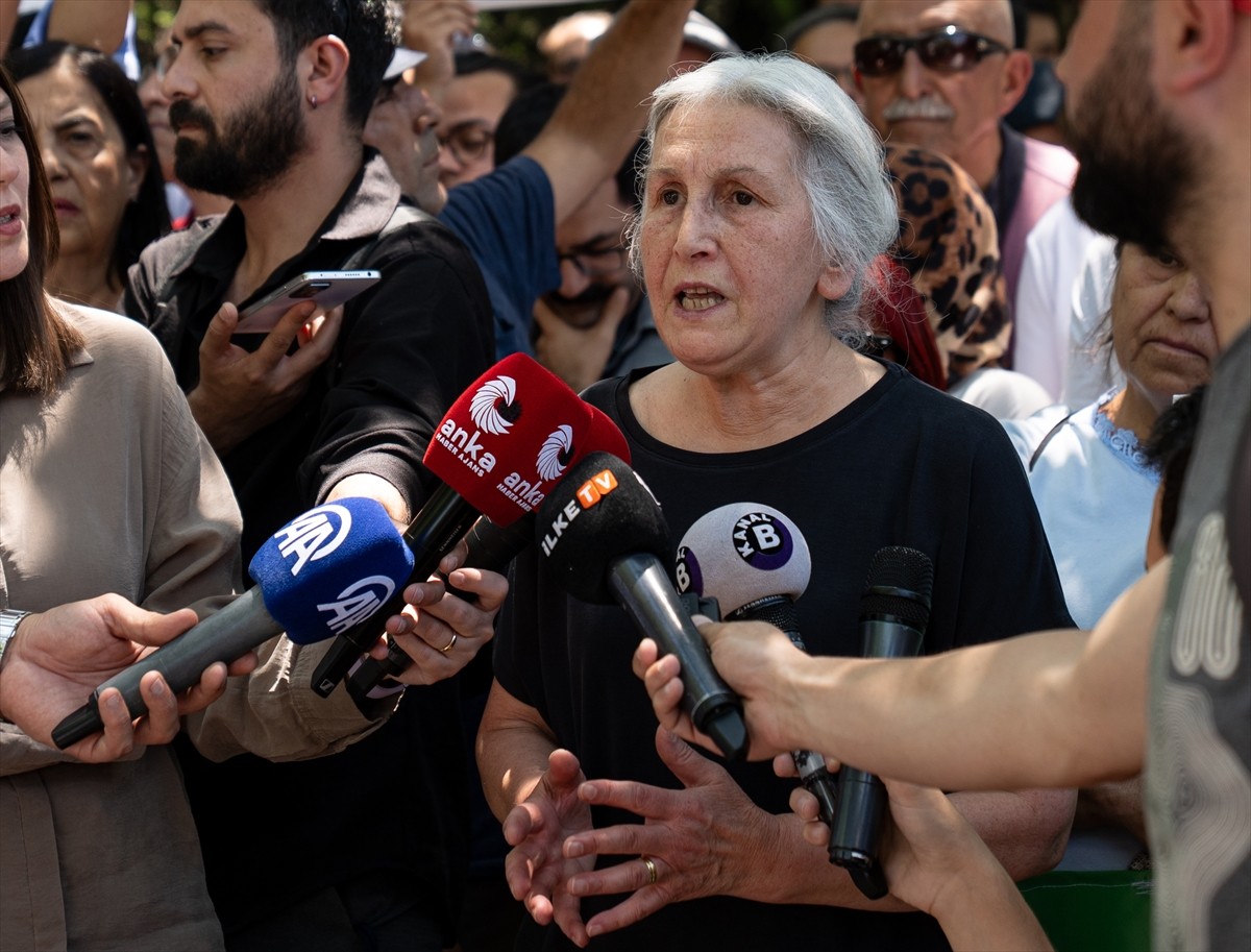 Türkiye'nin farklı illerinden gelen bir grup çiftçi, enerji ve maden alanlarına yönelik...