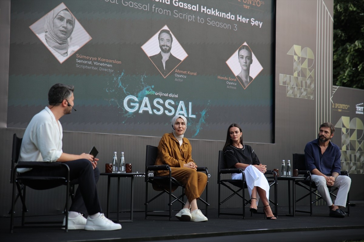 Türkiye'nin uluslararası dijital platformu tabii'nin büyük ilgi gören orijinal dizisi "Gassal"in...