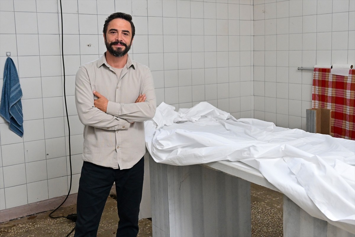 Türkiye'nin uluslararası dijital platformu tabii'nin büyük ilgi gören orijinal dizisi "Gassal"ın...