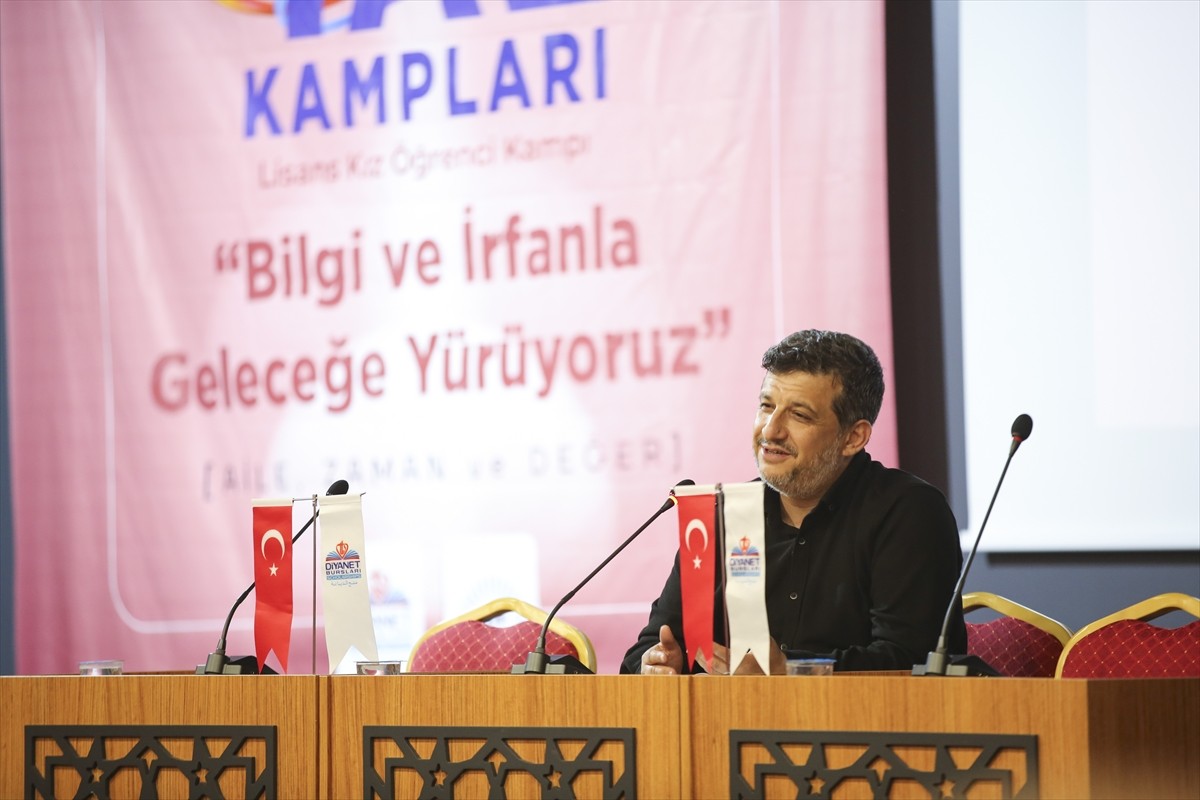 Türkiye Diyanet Vakfı (TDV) Eğitim ve Kültür Hizmetleri Müdürlüğünce, TDV burslusu yükseköğretim...