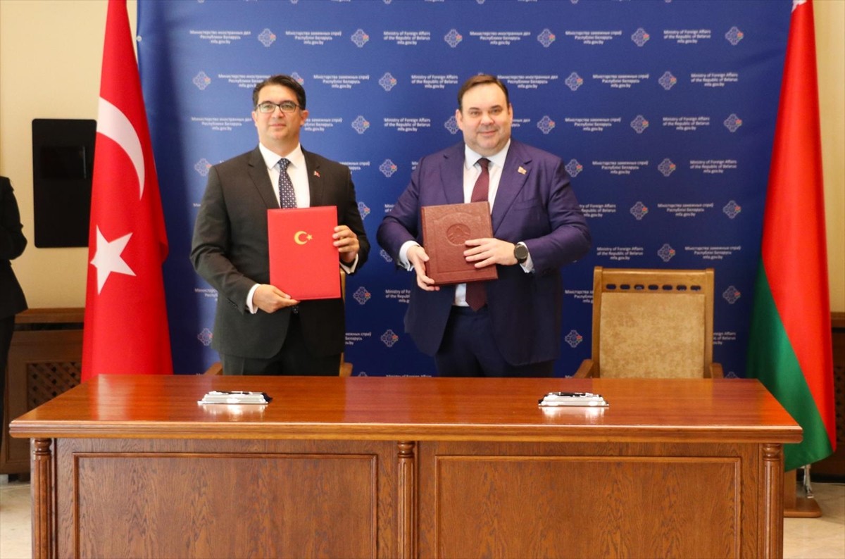 Türkiye ile Belarus, uluslararası taşımacılık yapanlar için vize muafiyetini her 180 günde 90 güne...