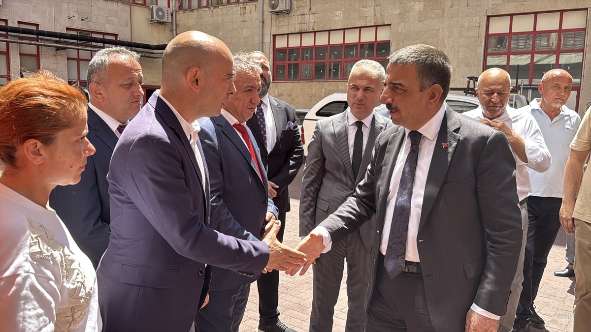 Türkiye Taşkömürü Kurumu (TTK) Kozlu Müessese Müdürlüğüne ait maden ocağında gazdan etkilenen 5...