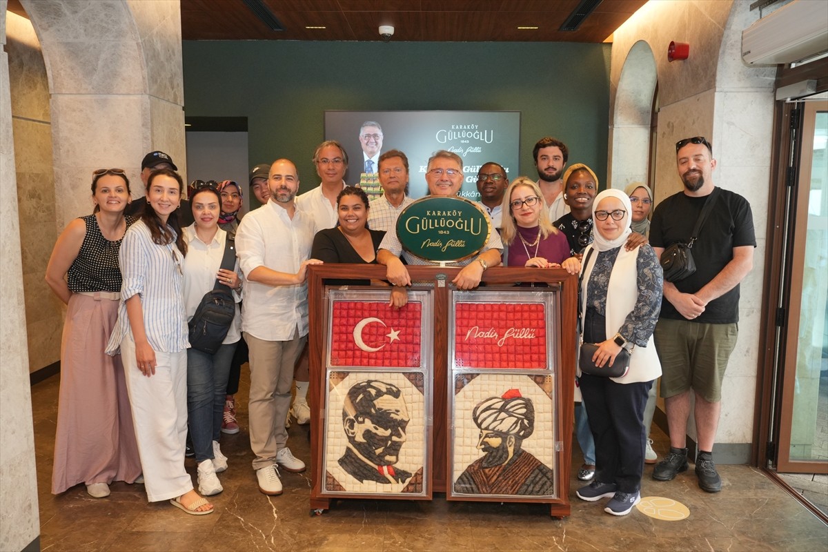 Yunus Emre Enstitüsü (YEE) tarafından düzenlenen "Türkçe, Türkoloji ve Tematik Yaz Okulları"nda...