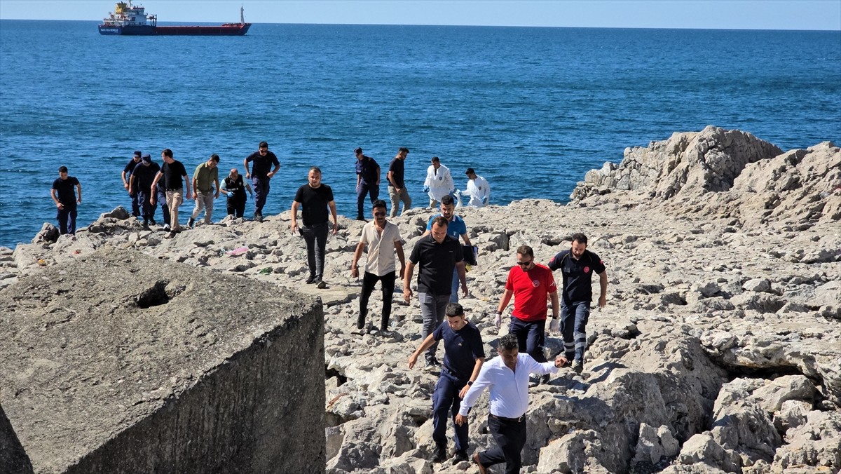 Zonguldak'ta denizde kadın cesedi bulundu.