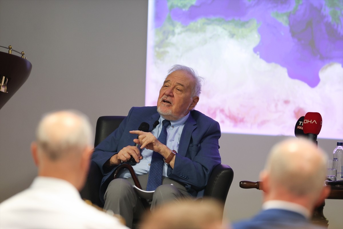 Anadolu Ajansının (AA) Global İletişim Ortağı olduğu, Türkiye Teknoloji Takımı Vakfı (T3 Vakfı)...