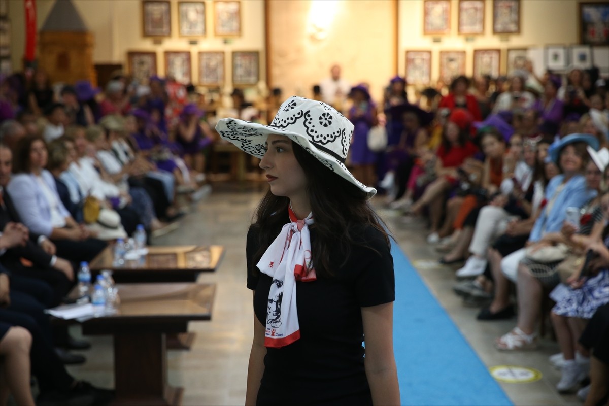 Atatürk'ün Kastamonu'ya gelişi ve Şapka İnkılabı'nın 100. yıl dönümü dolayısıyla kentte...