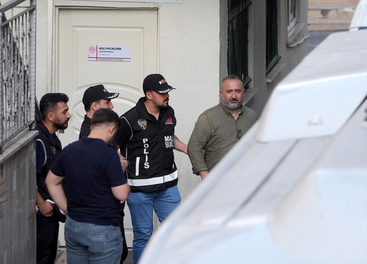 Aziz İhsan Aktaş suç örgütüne yönelik soruşturma kapsamında, İstanbul Büyükşehir Belediyesine...