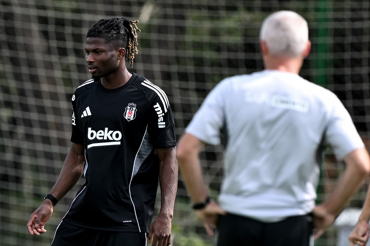 Beşiktaş, UEFA Konferans Ligi play-off turu rövanşında yarın sahasında İsviçre temsilcisi Lausanne...