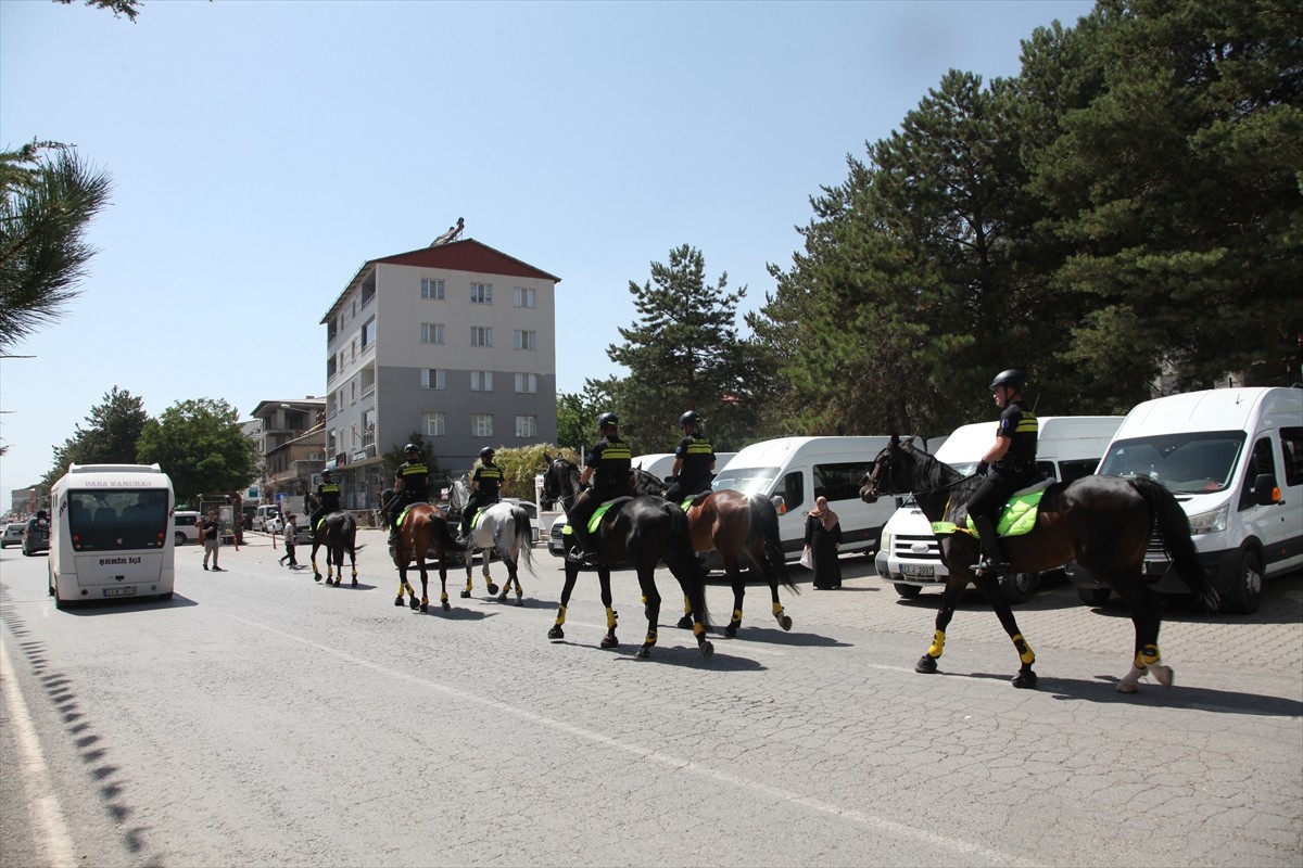 Bitlis'in Ahlat ilçesinde düzenlenecek Malazgirt Zaferi'nin 954. yıl dönümü etkinlikleri için...