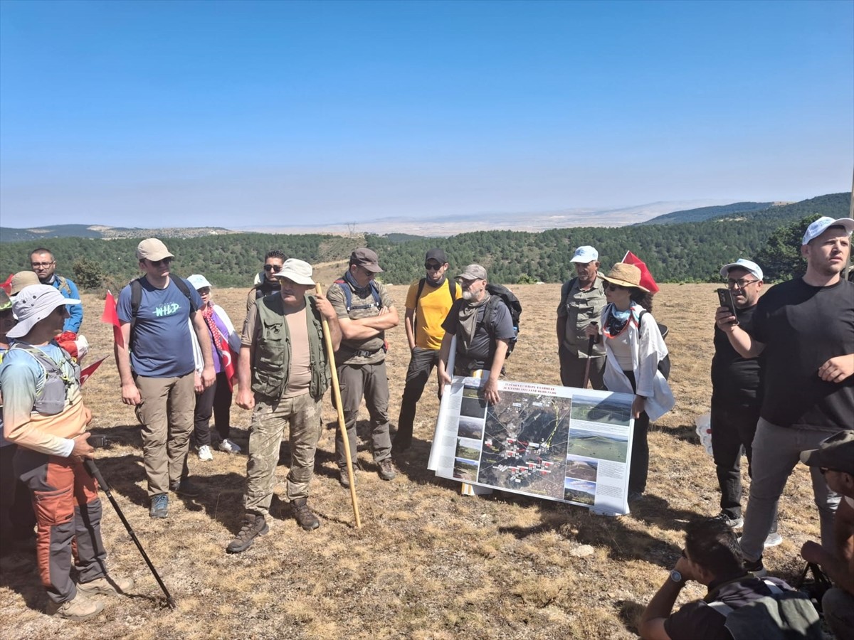 Büyük Taarruz'un 103. yılı dolayısıyla 57. Tümen Komutanı Miralay Reşat Bey ve şehitler anıldı....