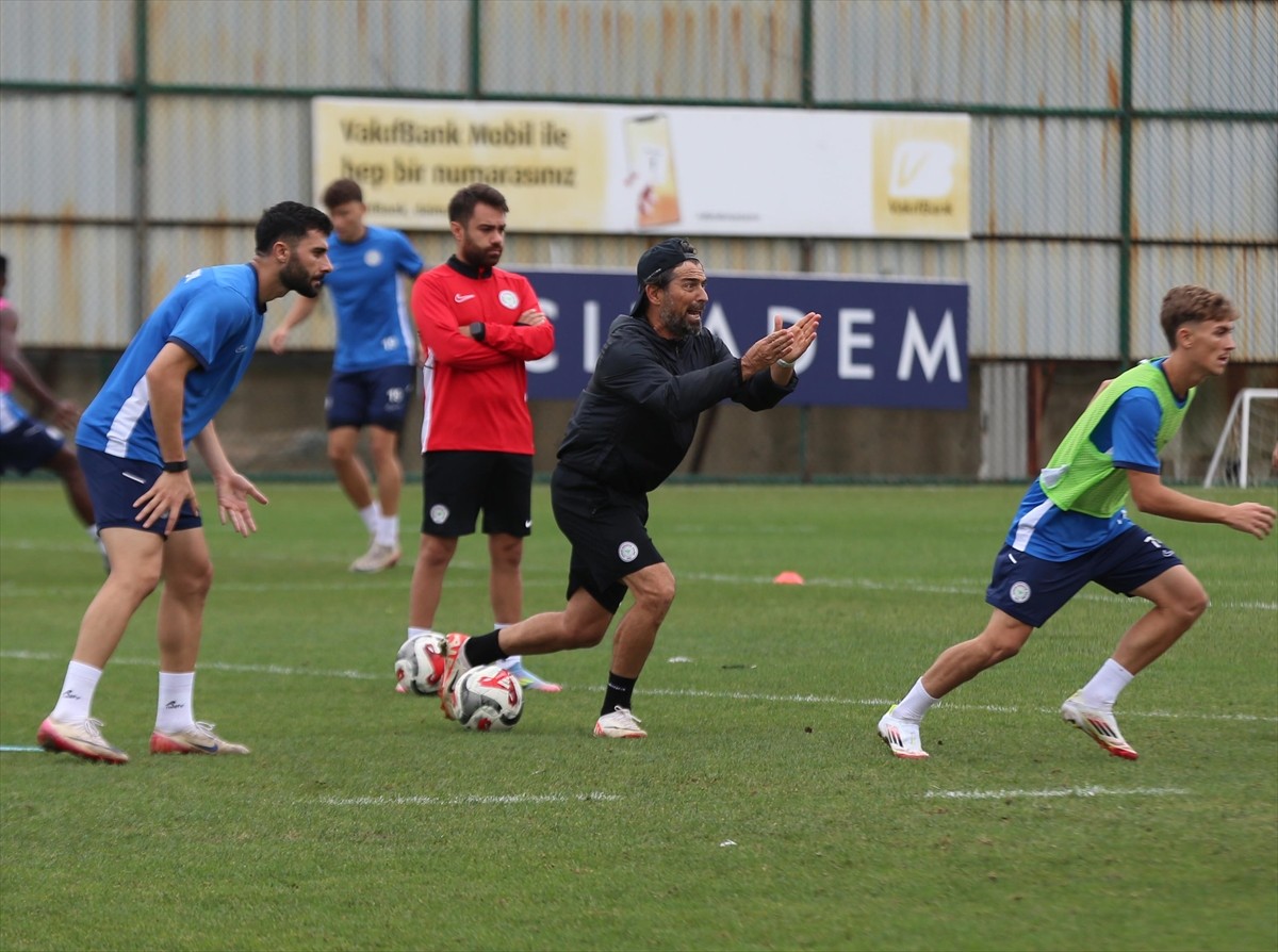 Çaykur Rizespor, Trendyol Süper Lig'in 4. haftasında deplasmanda Galatasaray ile yapacağı maçın...