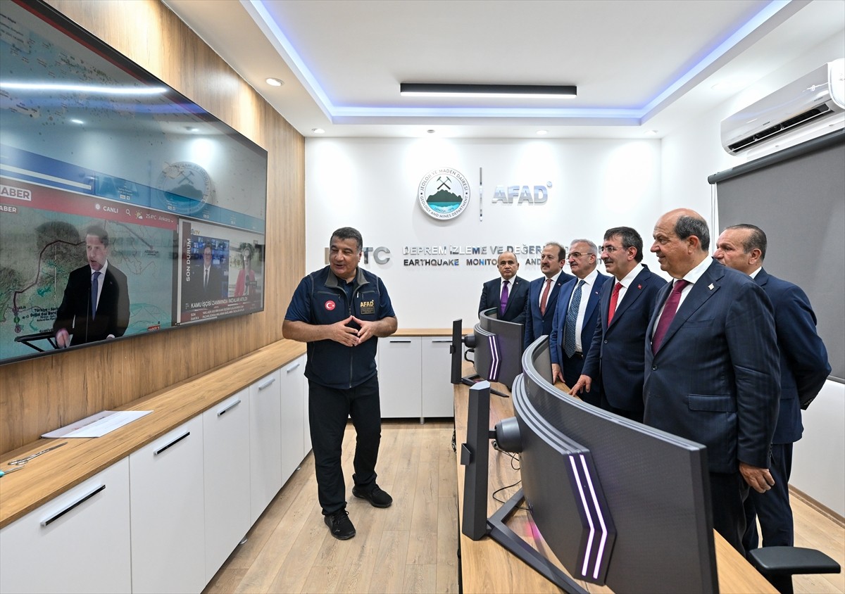 Cumhurbaşkanı Yardımcısı Cevdet Yılmaz, Kuzey Kıbrıs Türk Cumhuriyeti'nin (KKTC) başkenti...