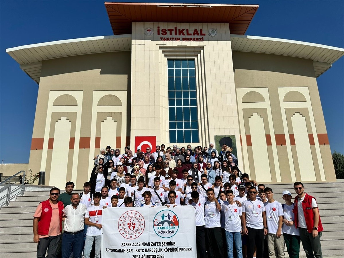 Gençlik Hizmetleri Genel Müdürlüğünün Uluslararası Gençlik programları kapsamında Afyonkarahisar...