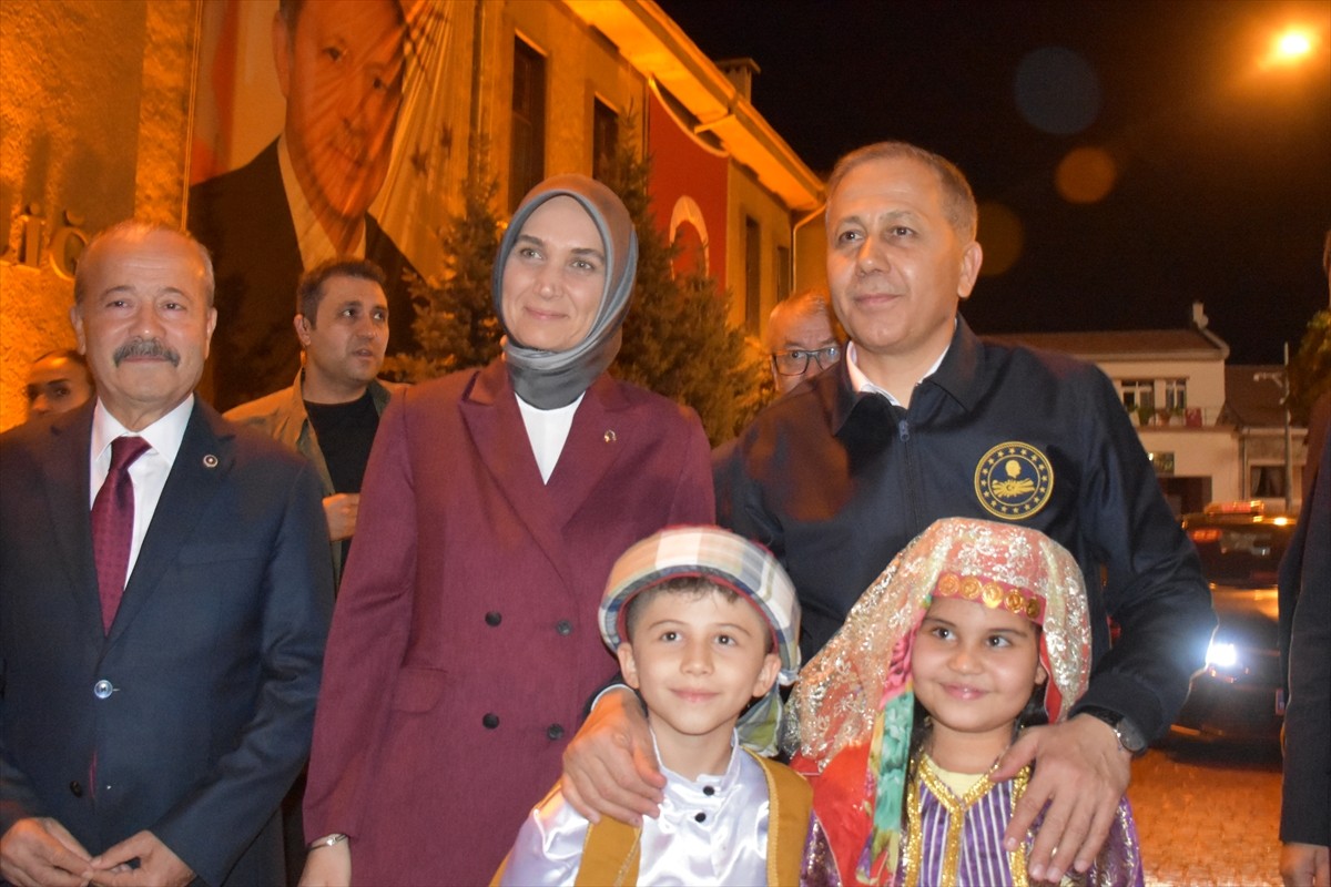 İçişleri Bakanı Ali Yerlikaya, Afyonkarahisar Valisi Kübra Güran Yiğitbaşı'nı ziyaret...