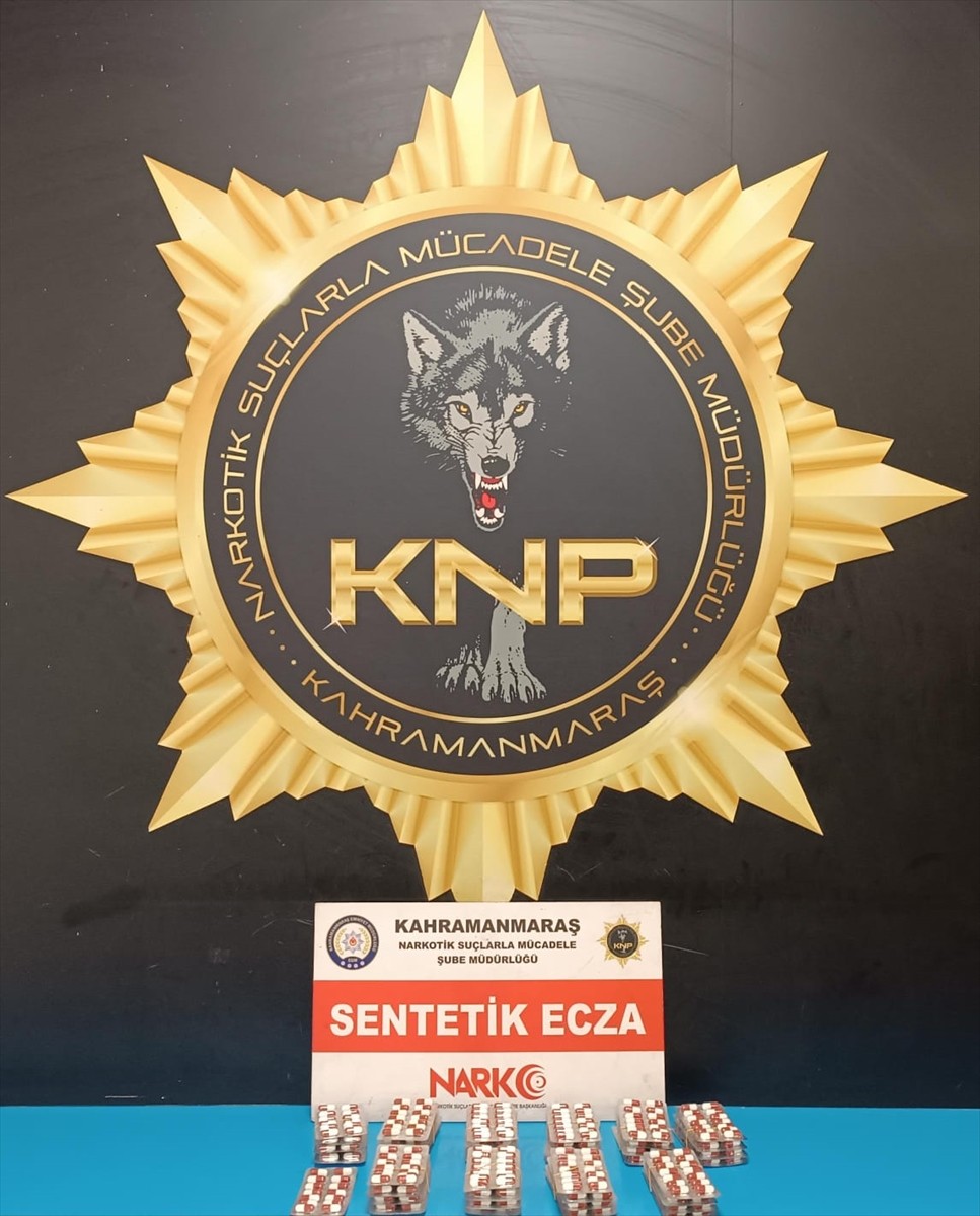 Kahramanmaraş'ta, aranan kişilerin yakalanmasına yönelik çalışmalarda gözaltına alınan 63 zanlıdan...