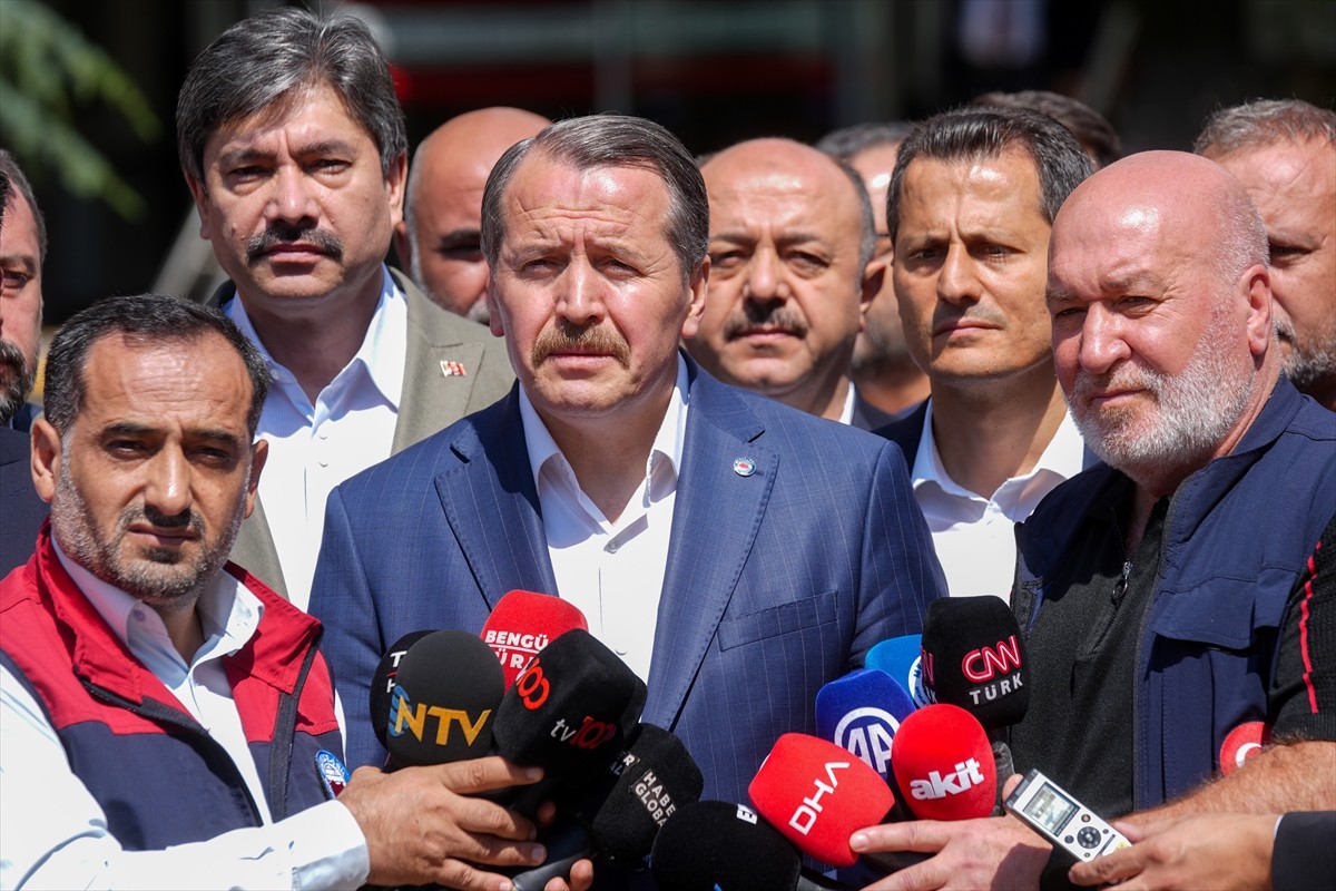 Kamu İşveren Heyeti ile Memur-Sen, memur ve memur emeklilerinin 2026 ve 2027'deki zam oranında...