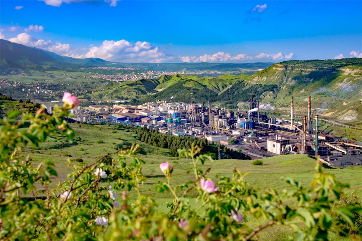 Karabük Demir ve Çelik Fabrikaları (KARDEMİR), 2025 yılının ikinci çeyreğinde 1 milyar 316 milyon...