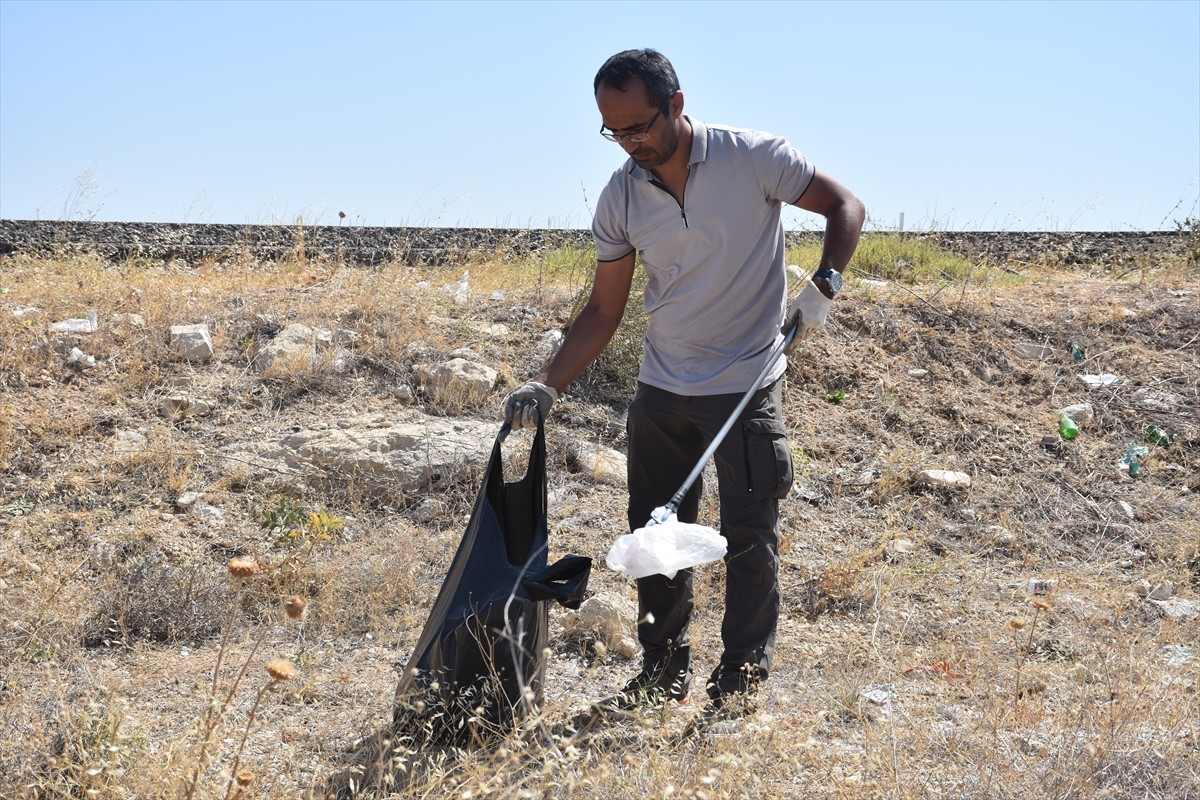 Karamanoğlu Mehmetbey Üniversitesi Spor Bilimleri Fakültesi Öğretim Üyesi Doç. Dr. Ali Sevilmiş...