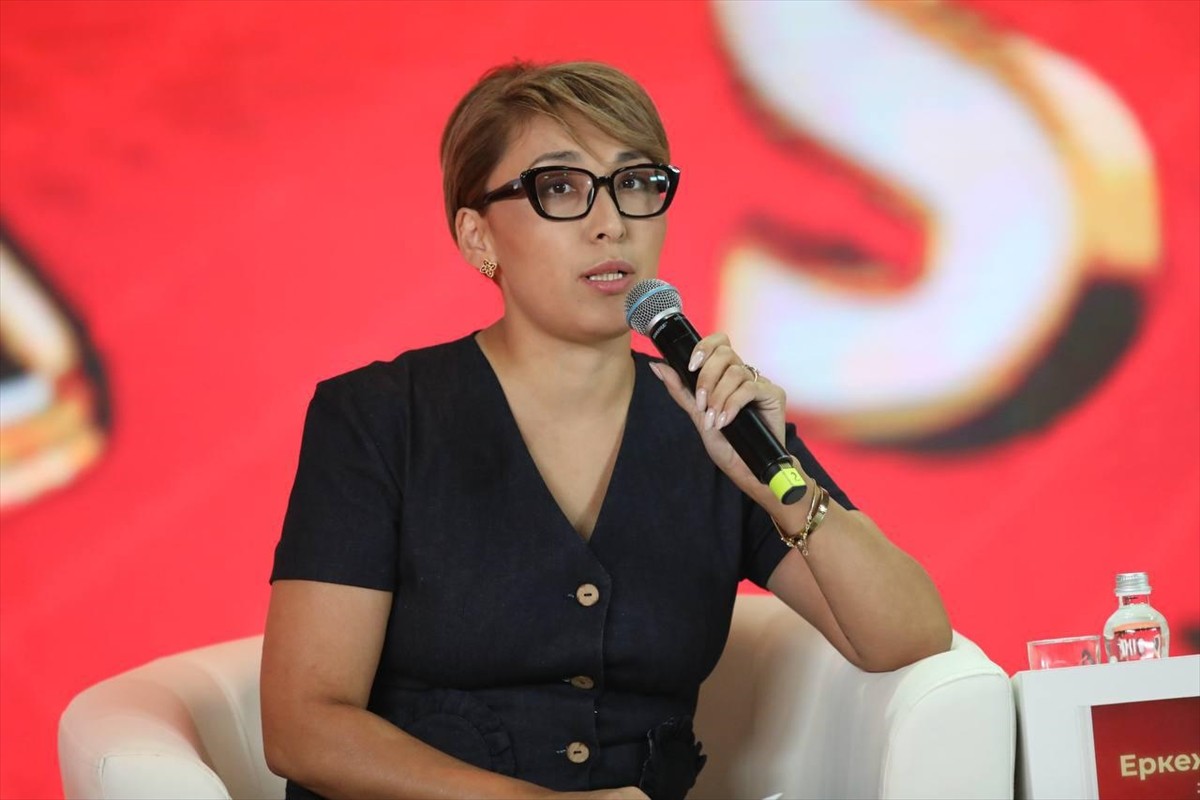 Kazakistan Cumhurbaşkanlığı İdaresi Televizyon ve Radyo Kompleksi ile Çin'in CMG Medya Şirketi...