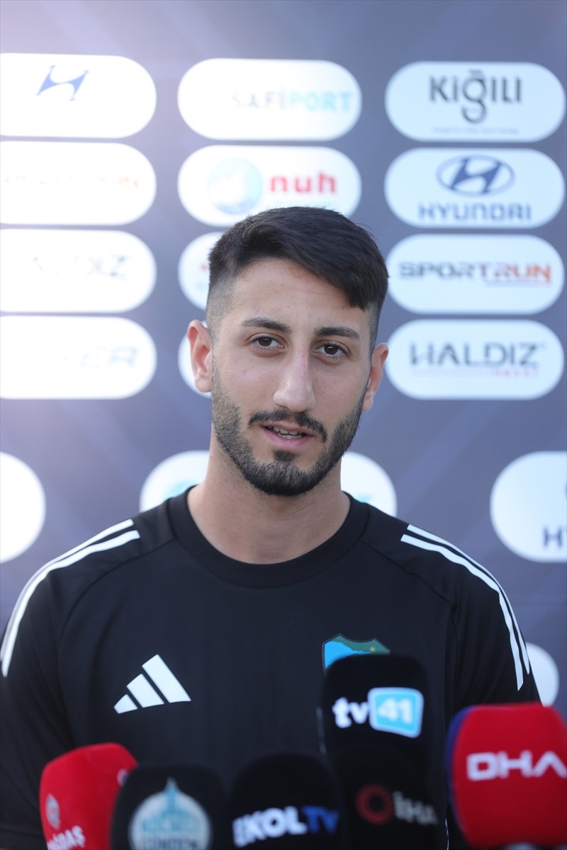 Kocaelispor, Trendyol Süper Lig'in 3. haftasında deplasmanda Fenerbahçe ile oynayacağı maçın...