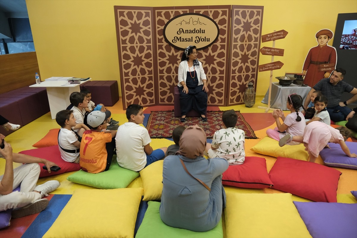 Kültür ve Turizm Bakanlığınca düzenlenen Erzurum Kültür Yolu Festivali, çeşitli etkinliklerle...