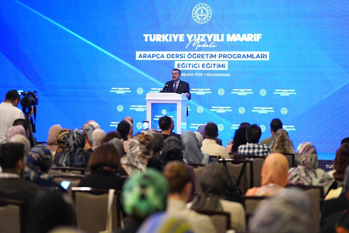 Milli Eğitim Bakanı Yusuf Tekin, Afyonkarahisar'da bir termal otelde düzenlenen Türkiye Yüzyılı...