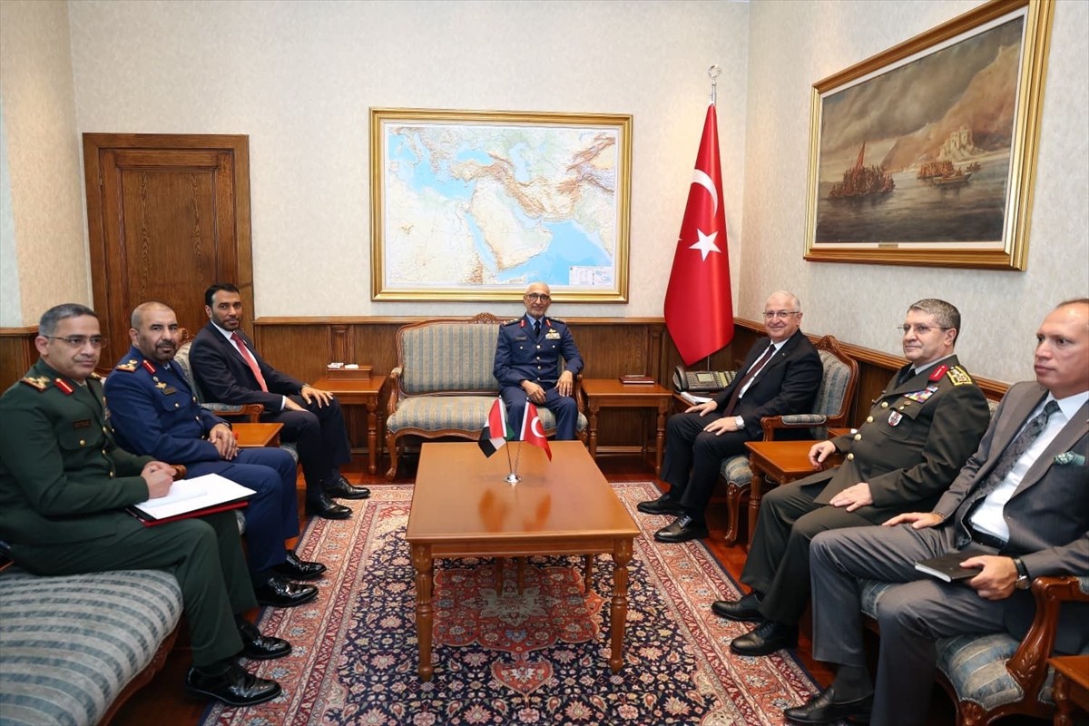 Milli Savunma Bakanı Yaşar Güler, Birleşik Arap Emirlikleri (BAE) Genelkurmay Başkanı Korgeneral...
