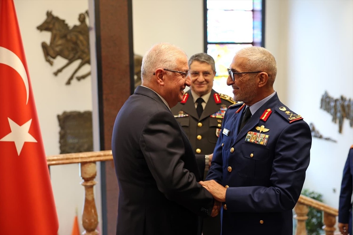 Milli Savunma Bakanı Yaşar Güler, Birleşik Arap Emirlikleri (BAE) Genelkurmay Başkanı Korgeneral...
